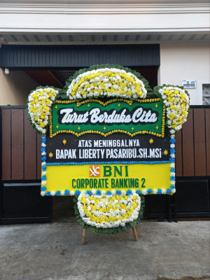 Papan Bunga Duka di Anggrung